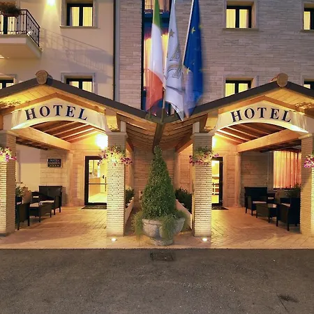 Fashion Hotel
