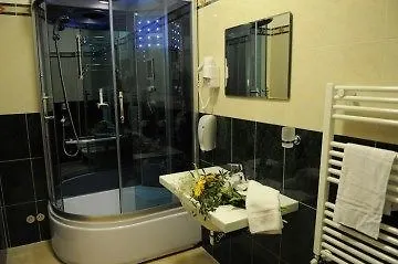 Fashion Hotel 4*