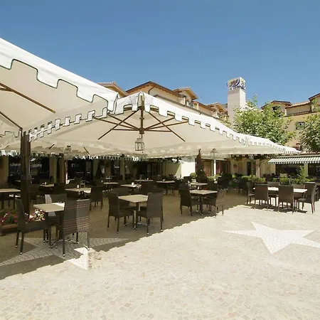 Hotel Fashion 4*
