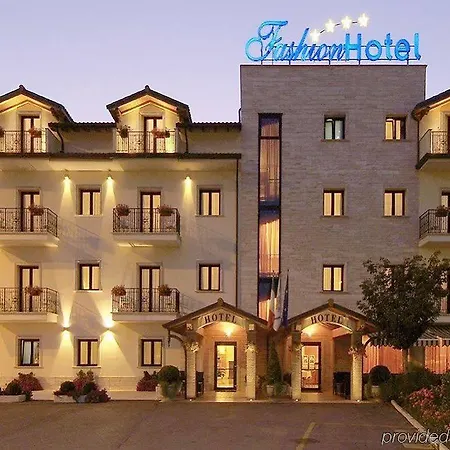 Fashion Hotel